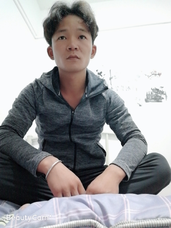 东浩学长的第一张照片--六安相亲服务中心