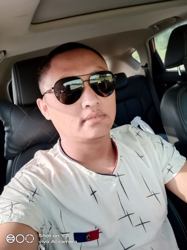 寻缘的第一张照片--六安相亲服务中心