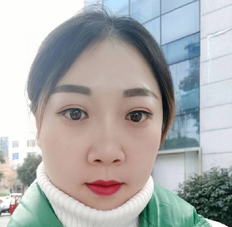 袁芳的第一张照片--六安相亲服务中心
