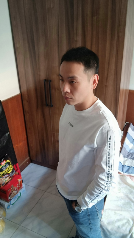 没有蜡笔的小航的第一张照片--六安相亲服务中心