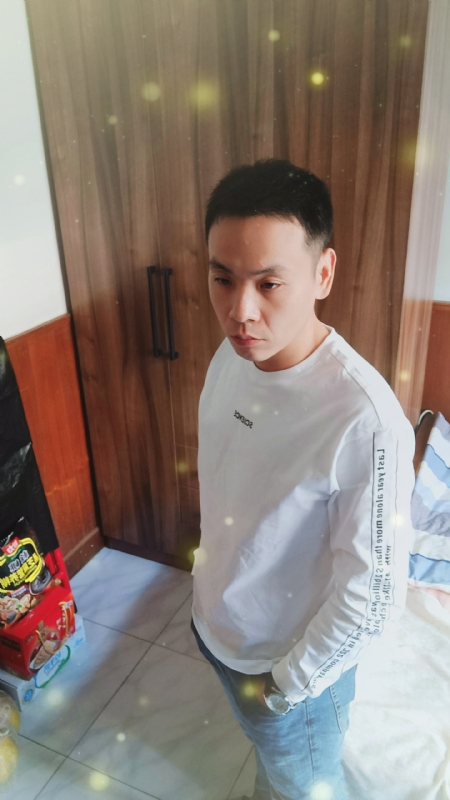 没有蜡笔的小航的第三张照片--六安相亲服务中心