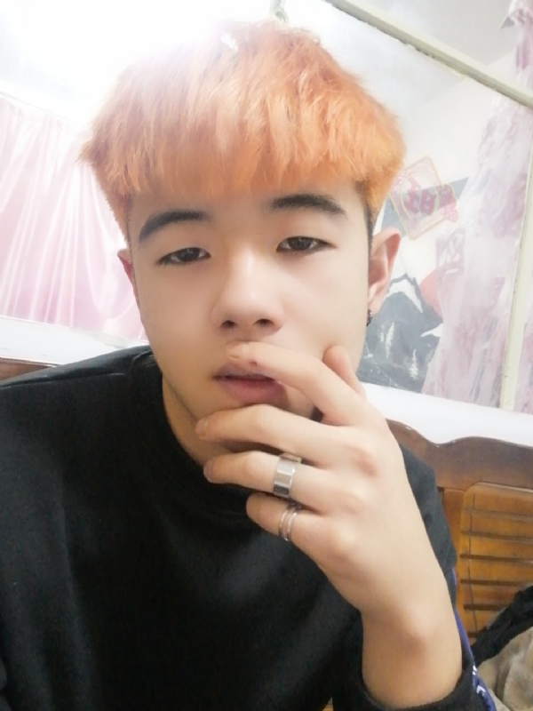 钟宇诗的第一张照片--六安相亲服务中心