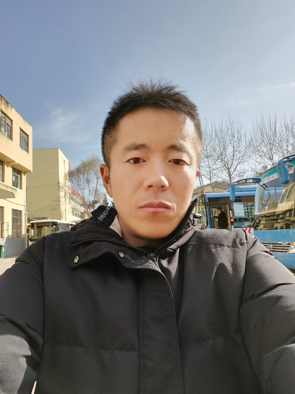孤独的云的第一张照片--六安相亲服务中心