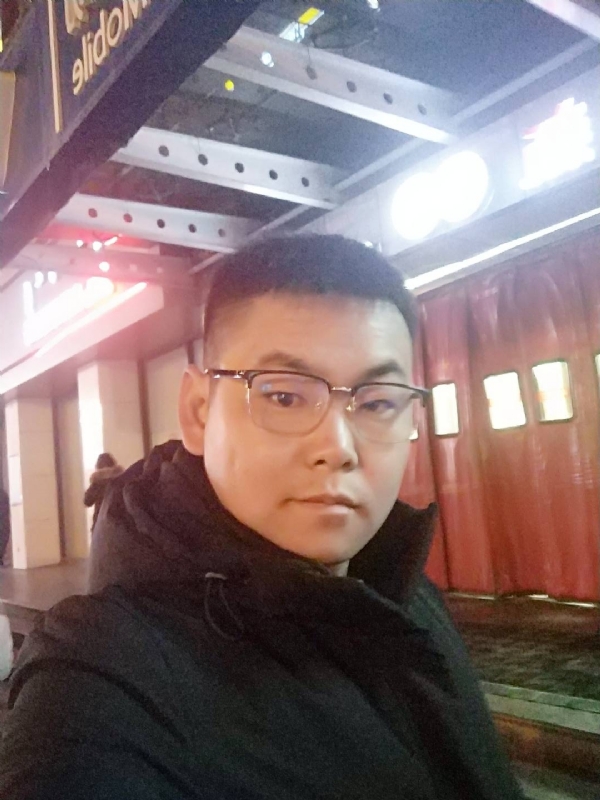 杜跃龙的第二张照片--六安相亲服务中心