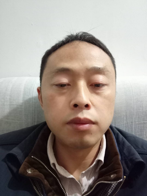 阳光的第一张照片--六安相亲服务中心