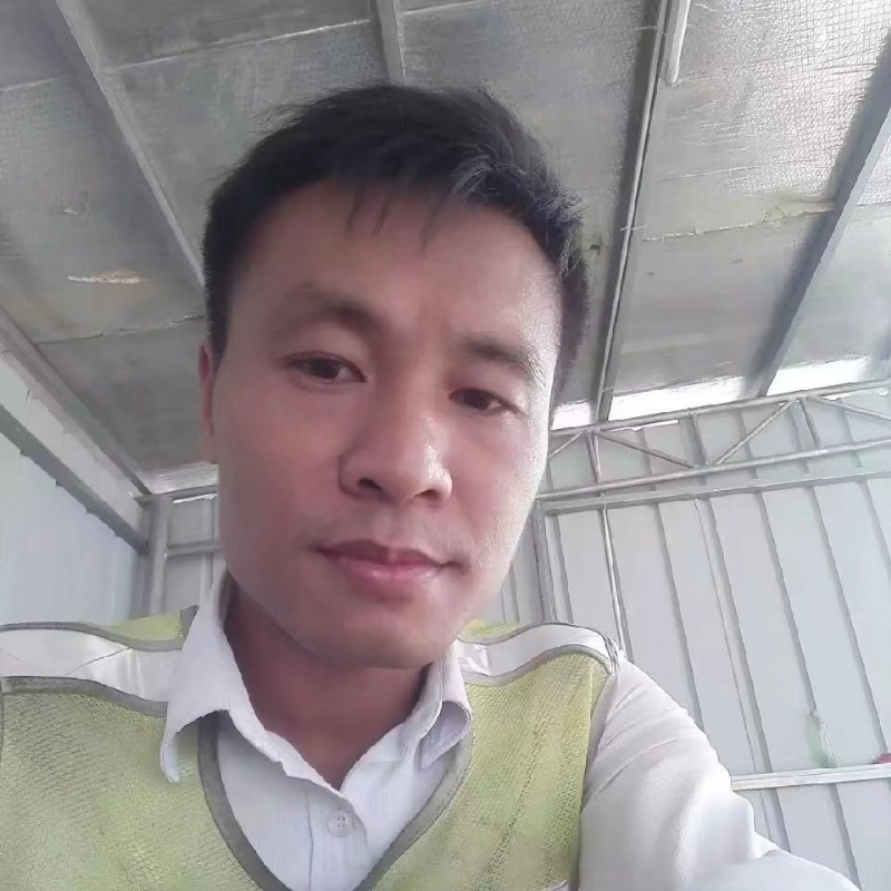 小马哥的第一张照片--六安相亲服务中心