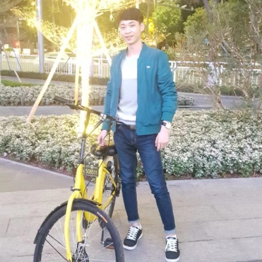 李伟的第一张照片--六安相亲服务中心