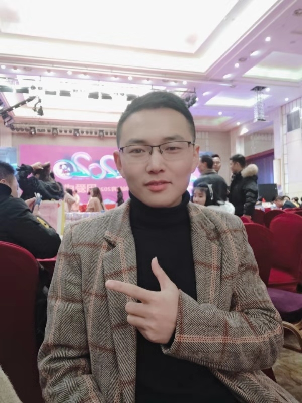 遇见不一样的自己的第一张照片--六安相亲服务中心