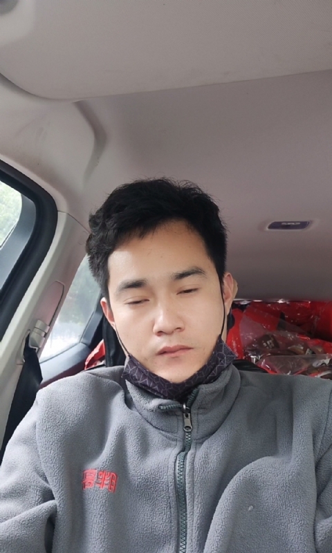 冷锋的第一张照片--六安相亲服务中心