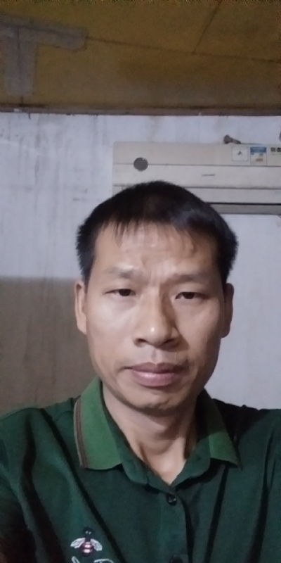 执着跋涉的第三张照片--六安相亲服务中心