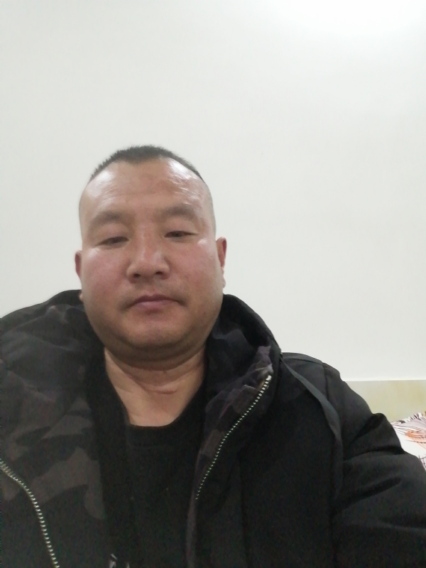 肖小江的第一张照片--六安相亲服务中心