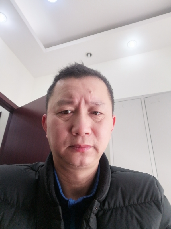 相视而笑的第一张照片--六安相亲服务中心