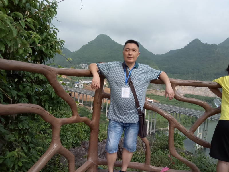 岁月无声的第一张照片--六安相亲服务中心