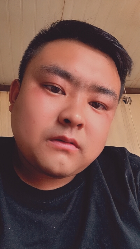 爱我所爱的第一张照片--六安相亲服务中心