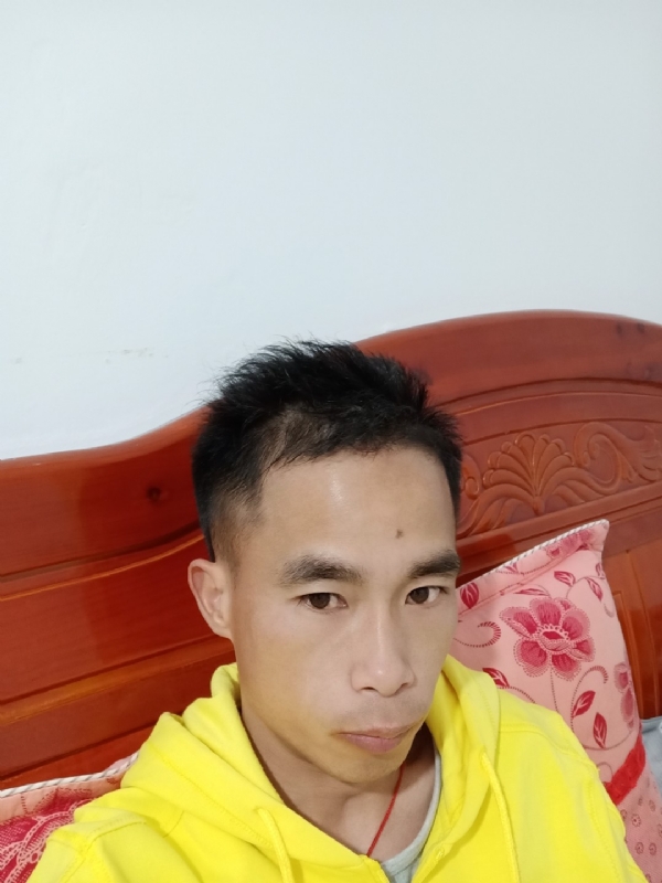 小biu崽的第一张照片--六安相亲服务中心