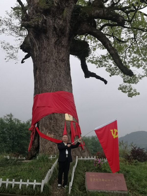 辉辉的第一张照片--六安相亲服务中心