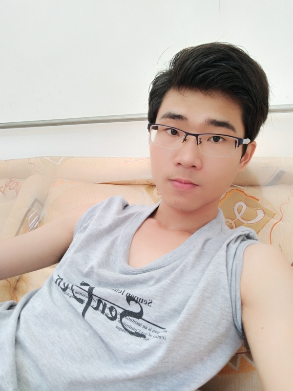 南国大帝的第一张照片--六安相亲服务中心