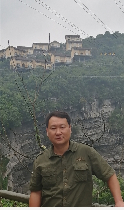 迷彩人生的第一张照片--六安相亲服务中心