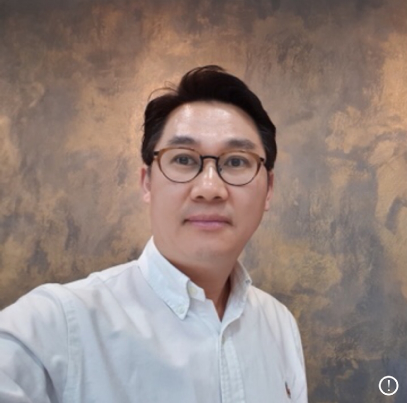 Wang的第一张照片--六安相亲服务中心