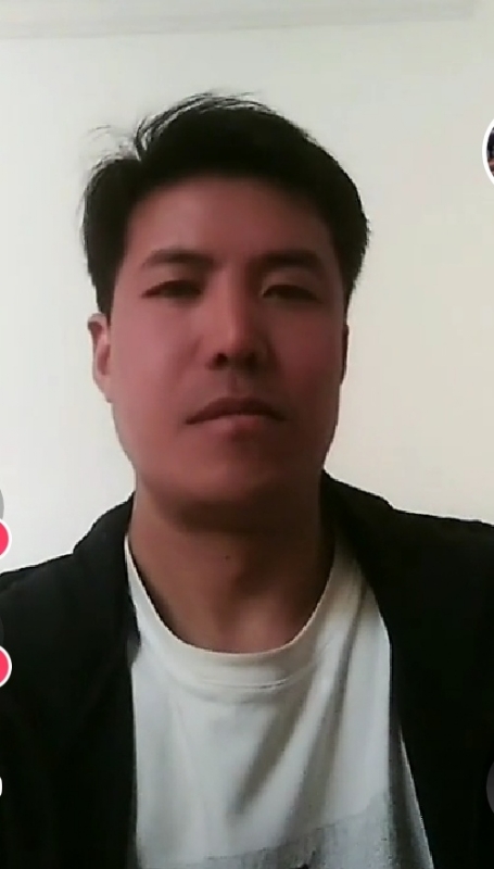 王显平的第一张照片--六安相亲服务中心