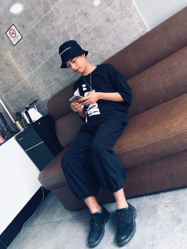 寻找的第三张照片--六安相亲服务中心