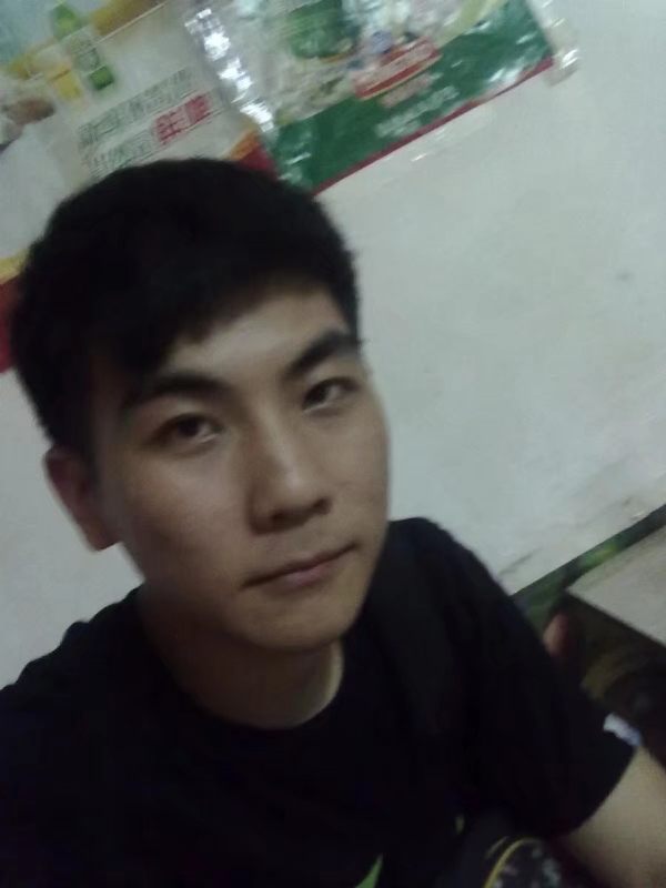 蜡笔小新的第三张照片--六安相亲服务中心
