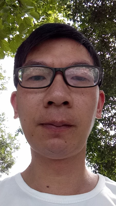 奋斗的第一张照片--六安相亲服务中心