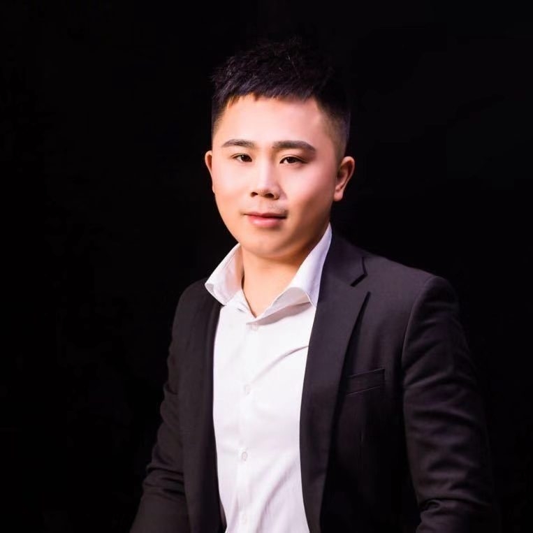 只欠东风的第一张照片--六安相亲服务中心