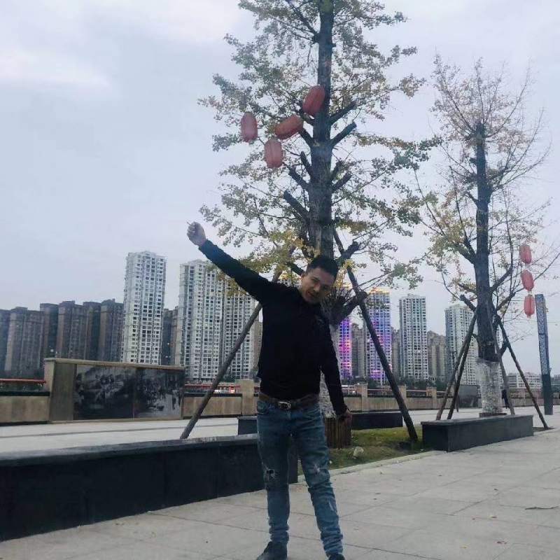 空空的房间的第一张照片--六安相亲服务中心
