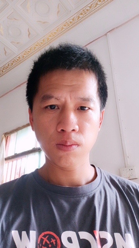 人都再努力的第一张照片--六安相亲服务中心