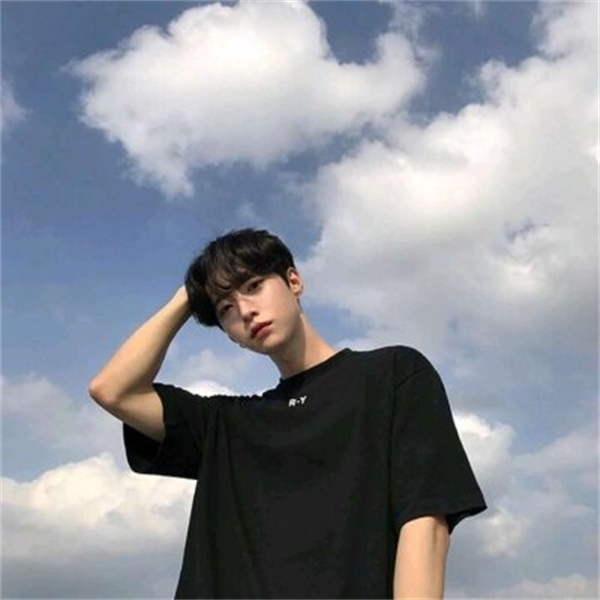 不忘初心的第一张照片--六安相亲服务中心