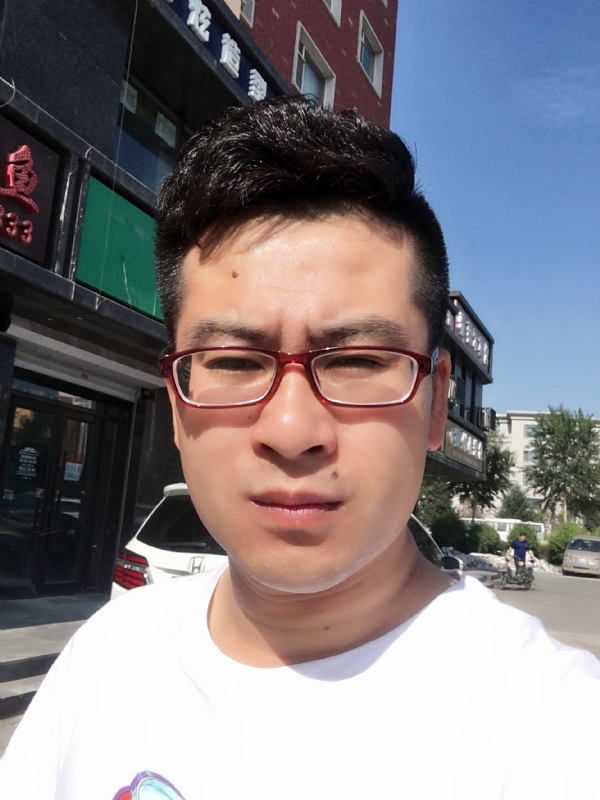 AA首席的第一张照片--六安相亲服务中心