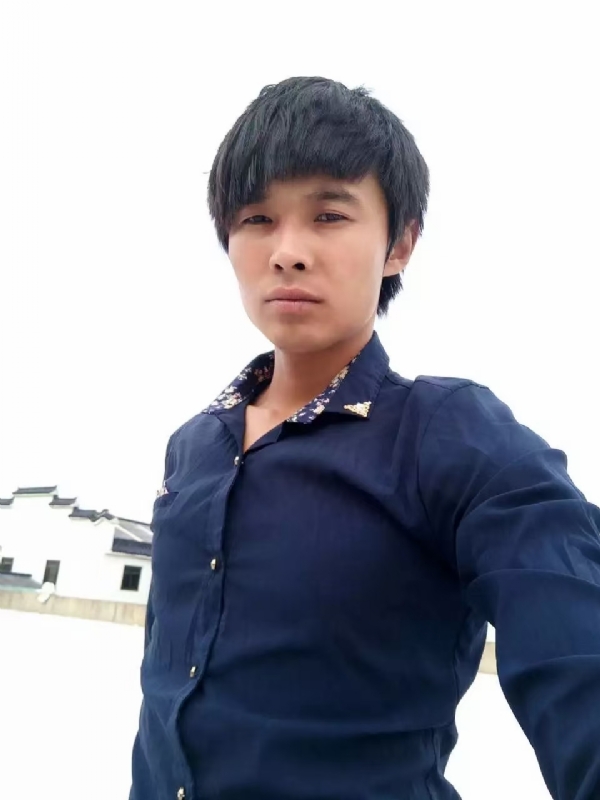 庸人自扰的第一张照片--六安相亲服务中心