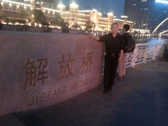 海阔天空的第一张照片--六安相亲服务中心