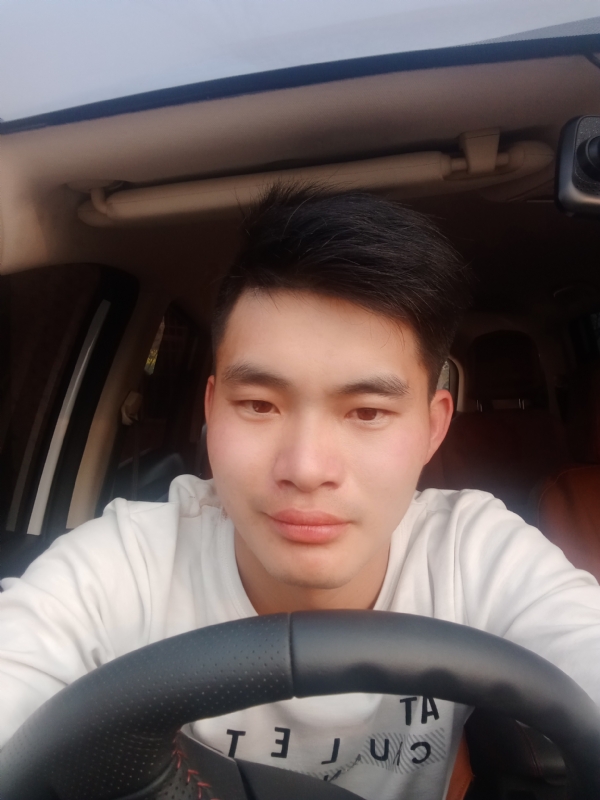 平凡人生的第一张照片--六安相亲服务中心