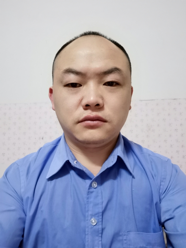 与子携老的第一张照片--六安相亲服务中心