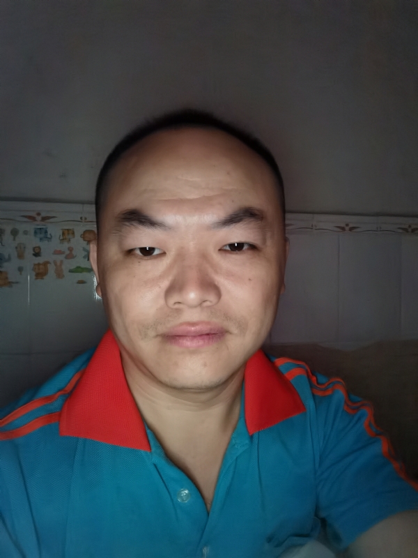 与子携老的第二张照片--六安相亲服务中心