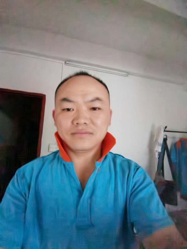 与子携老的第五张照片--六安相亲服务中心