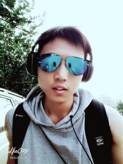 失意的人的第一张照片--六安相亲服务中心