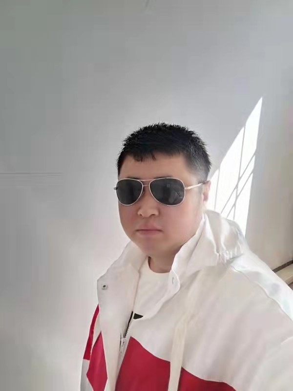 大漠叔叔的第一张照片--六安相亲服务中心