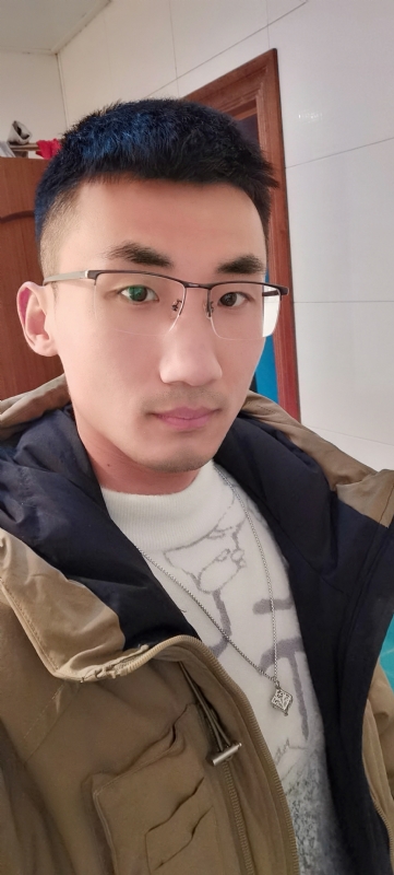 闯红灯吐泡泡的第一张照片--六安相亲服务中心