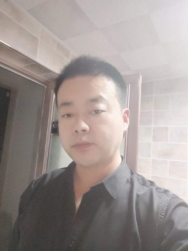 yangyongpingaoi的第二张照片--六安相亲服务中心