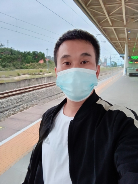 小李的第一张照片--六安相亲服务中心