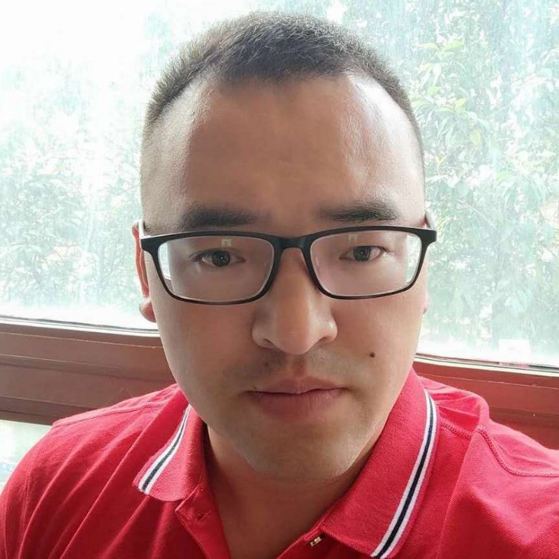 只愿得一人心的第二张照片--六安相亲服务中心