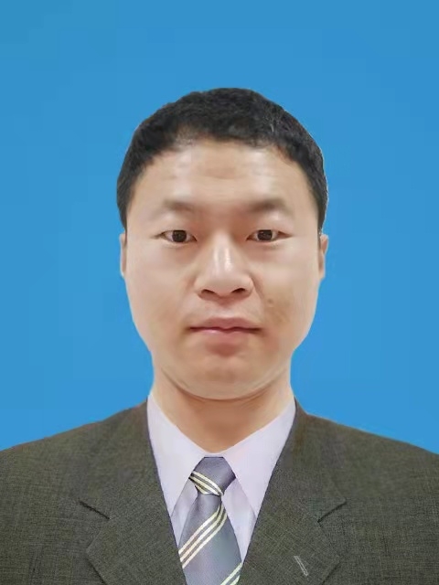 雨哥的第一张照片--六安相亲服务中心