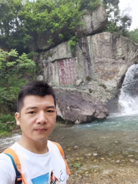 愿得一人心的第一张照片--六安相亲服务中心