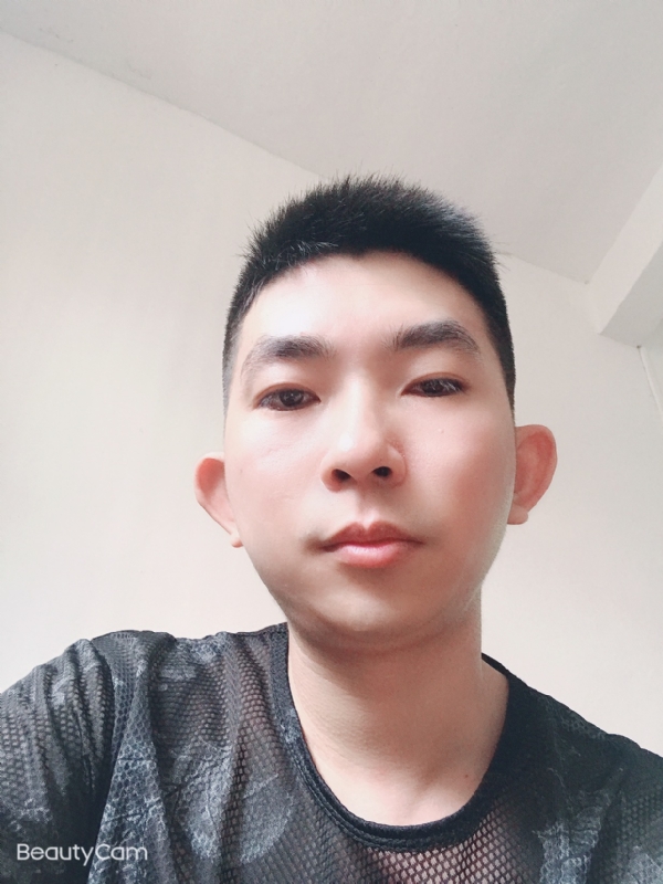 诚恳的第一张照片--六安相亲服务中心