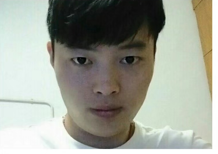小张哥哥的第一张照片--六安相亲服务中心