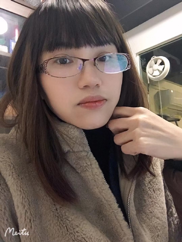 CC的第三张照片--六安相亲服务中心