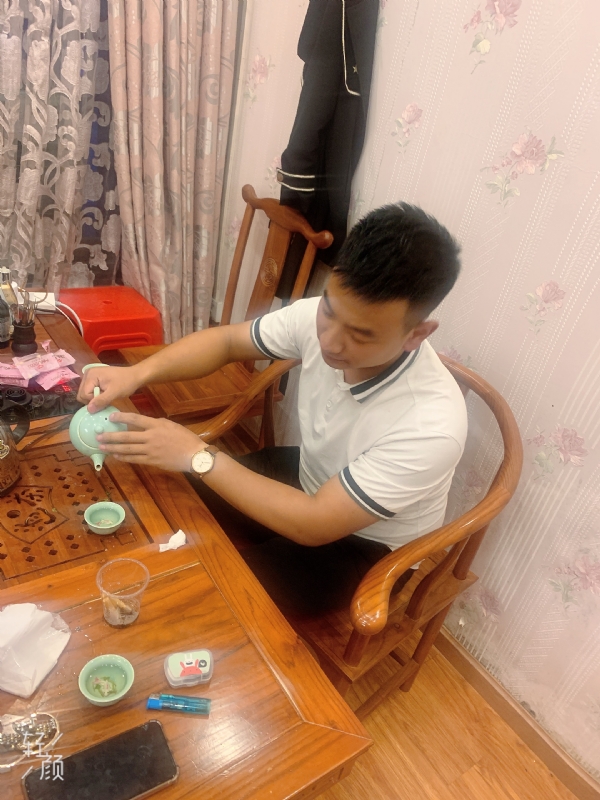 古有风琴的第一张照片--六安相亲服务中心